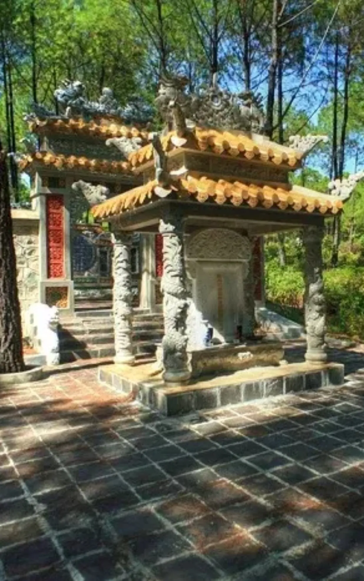 Lăng vua Hiệp Hòa
