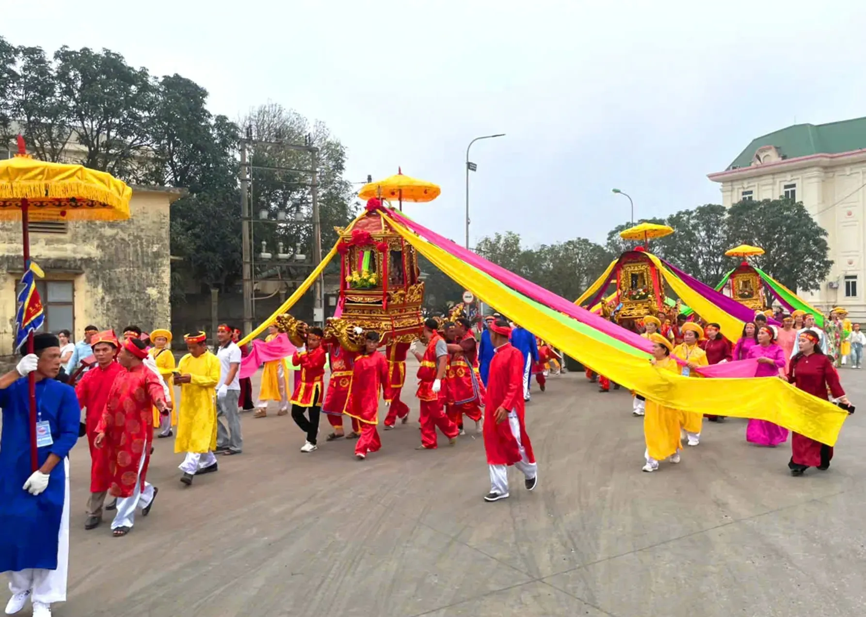Lễ hội Đền Mai Bảng