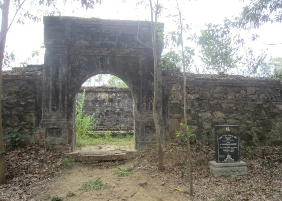 Tổng quan Lăng Trường Diễn
