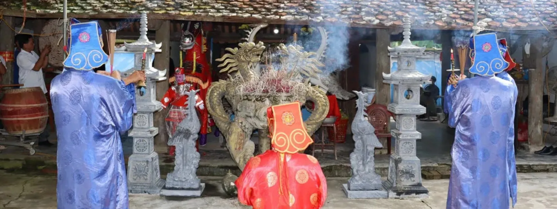 Lễ hội Đền Linh Kiếm