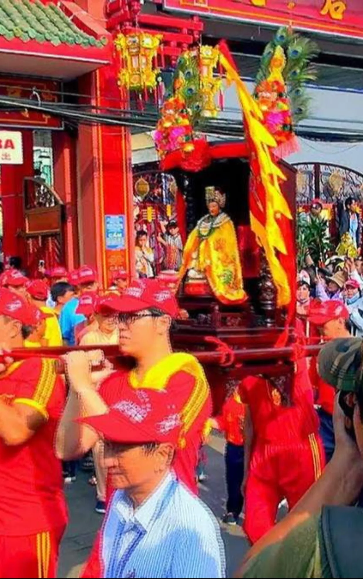 Lễ hội chùa Bà Thiên Hậu