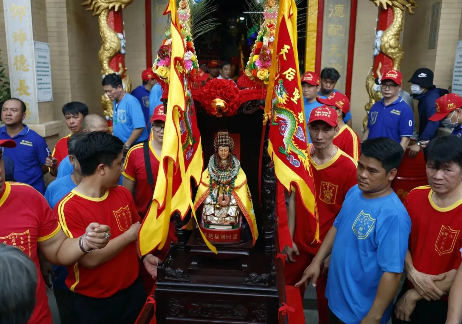 Lễ hội chùa Bà Thiên Hậu
