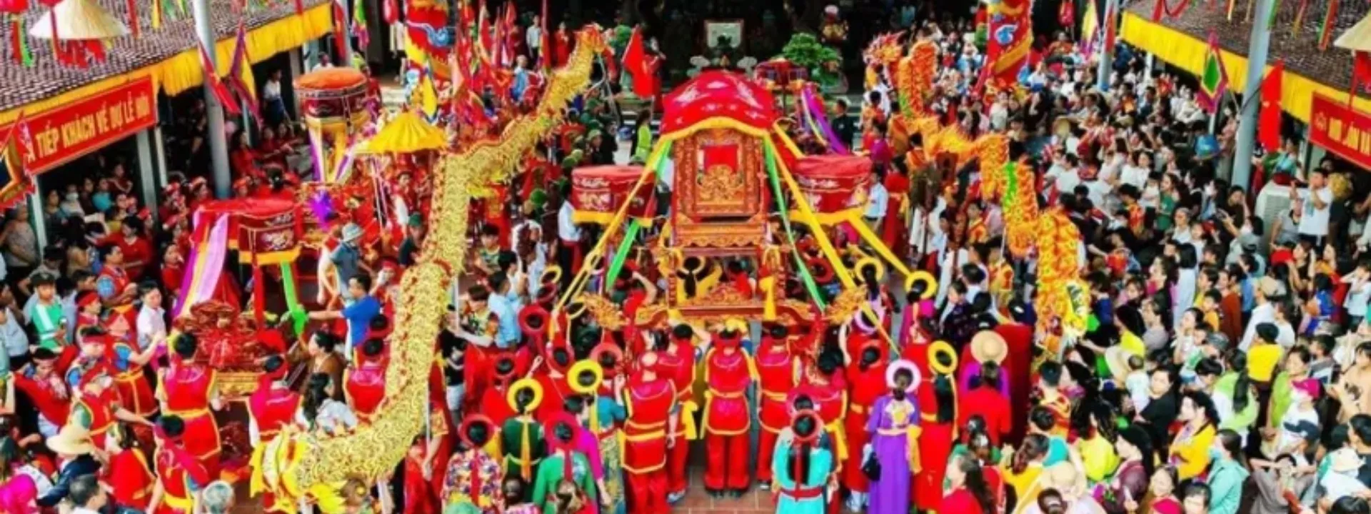 Hội làng Chuông