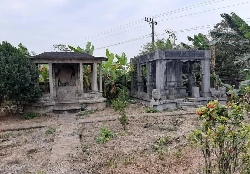 Lăng mộ Nguyễn Tuyên