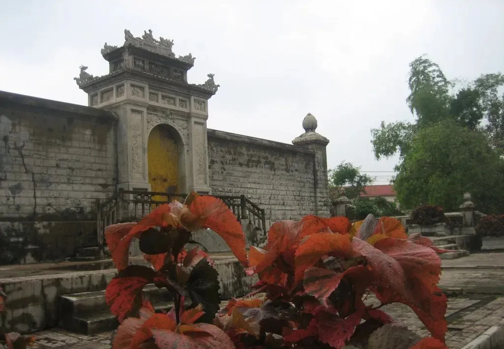 Lăng Vạn Vạn (Lăng Tiên Cung)