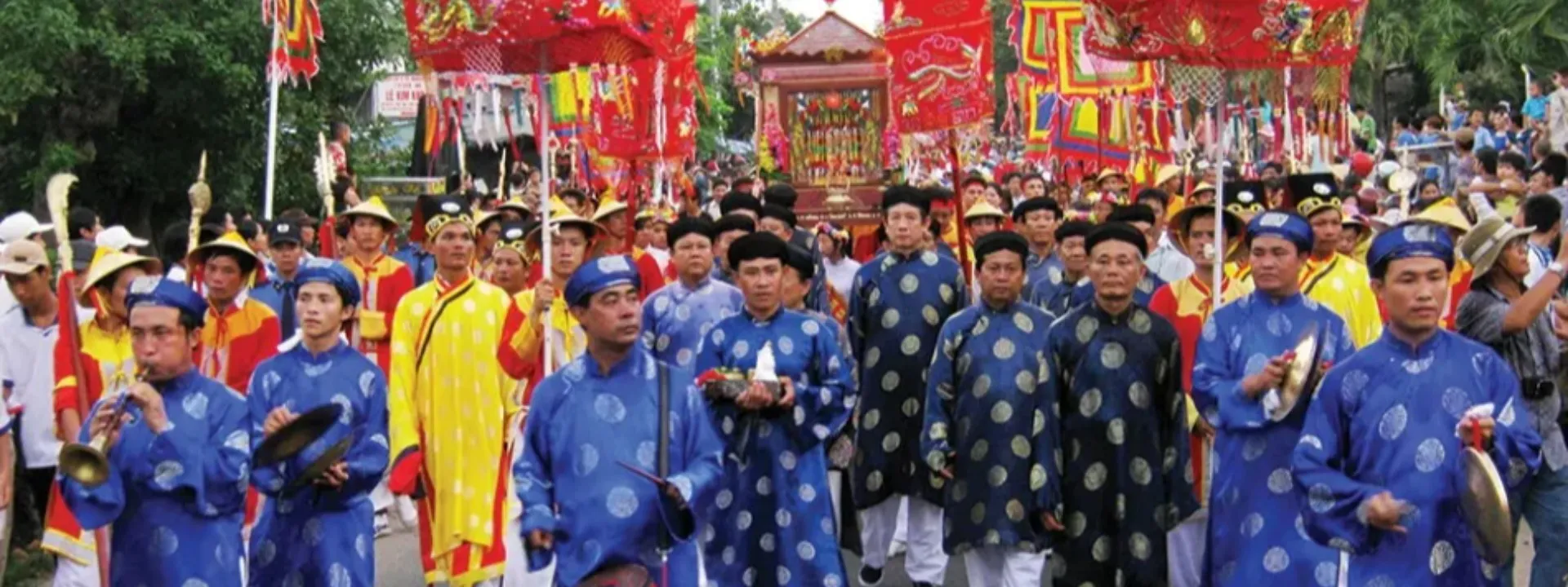 Lễ Cúng Miếu Bà Ngũ Hành