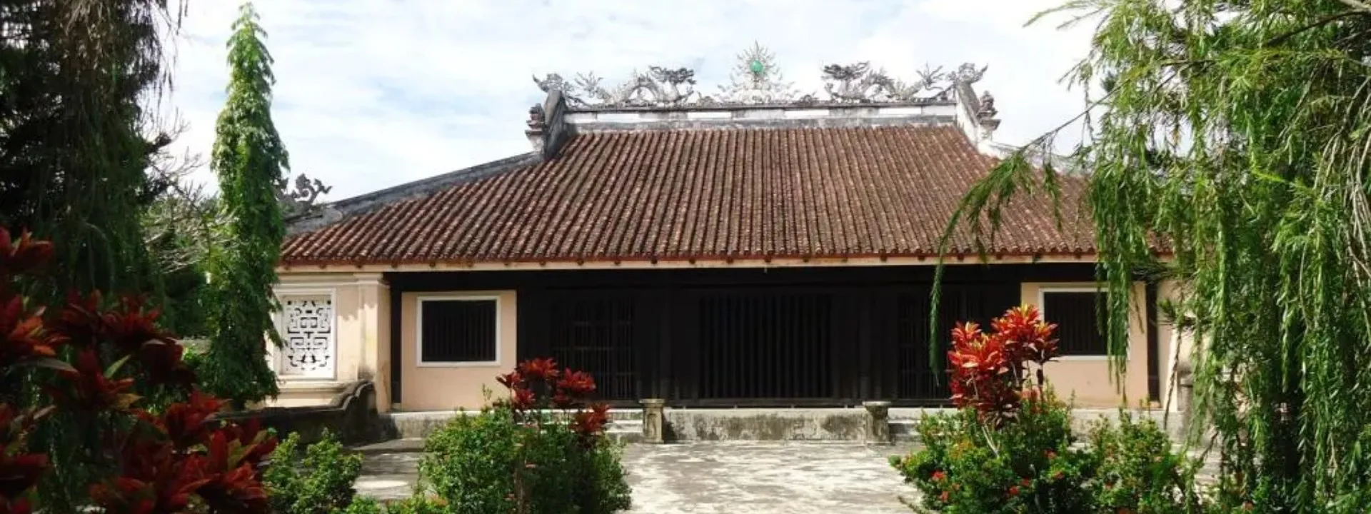 Chùa Thập Tháp Di Đà 