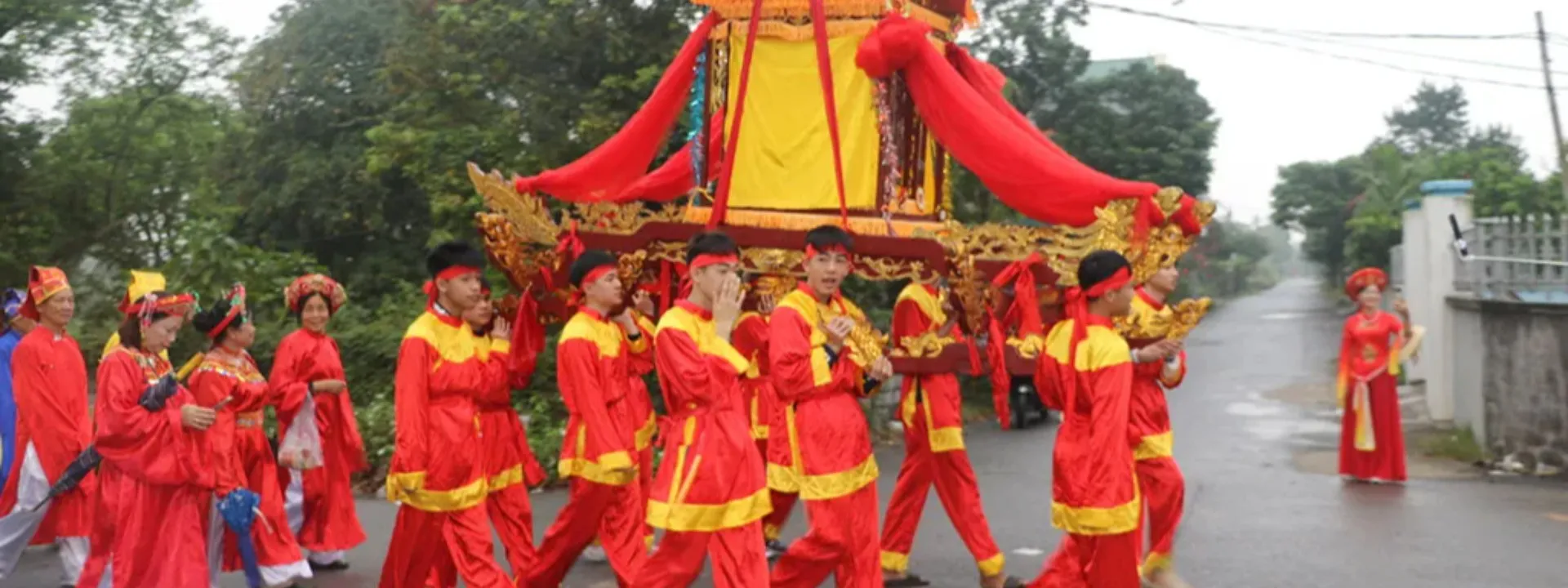 Lễ hội đền Trà Phương