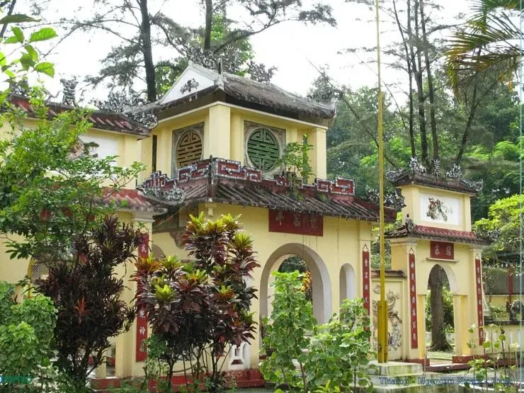 Tổng quan Đình Phong Phú