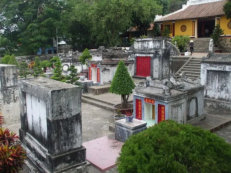 Tổng quan Lăng Thoại Ngọc Hầu