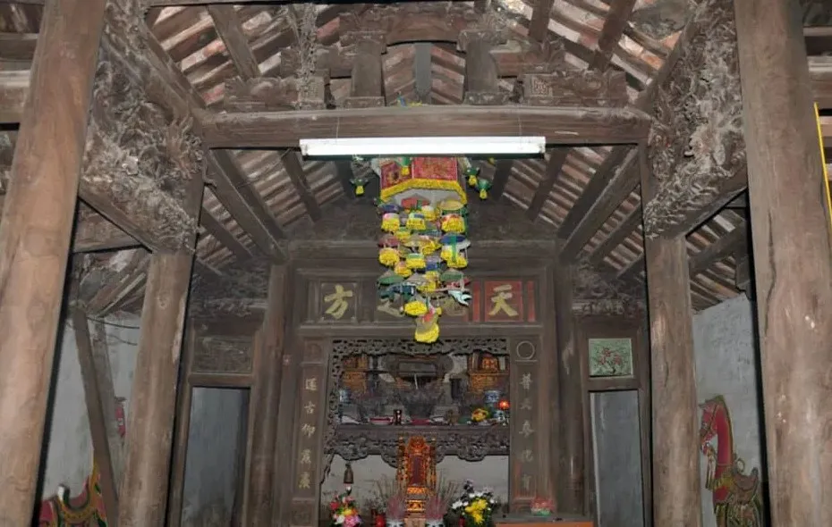 Tổng quan Miếu Nứa