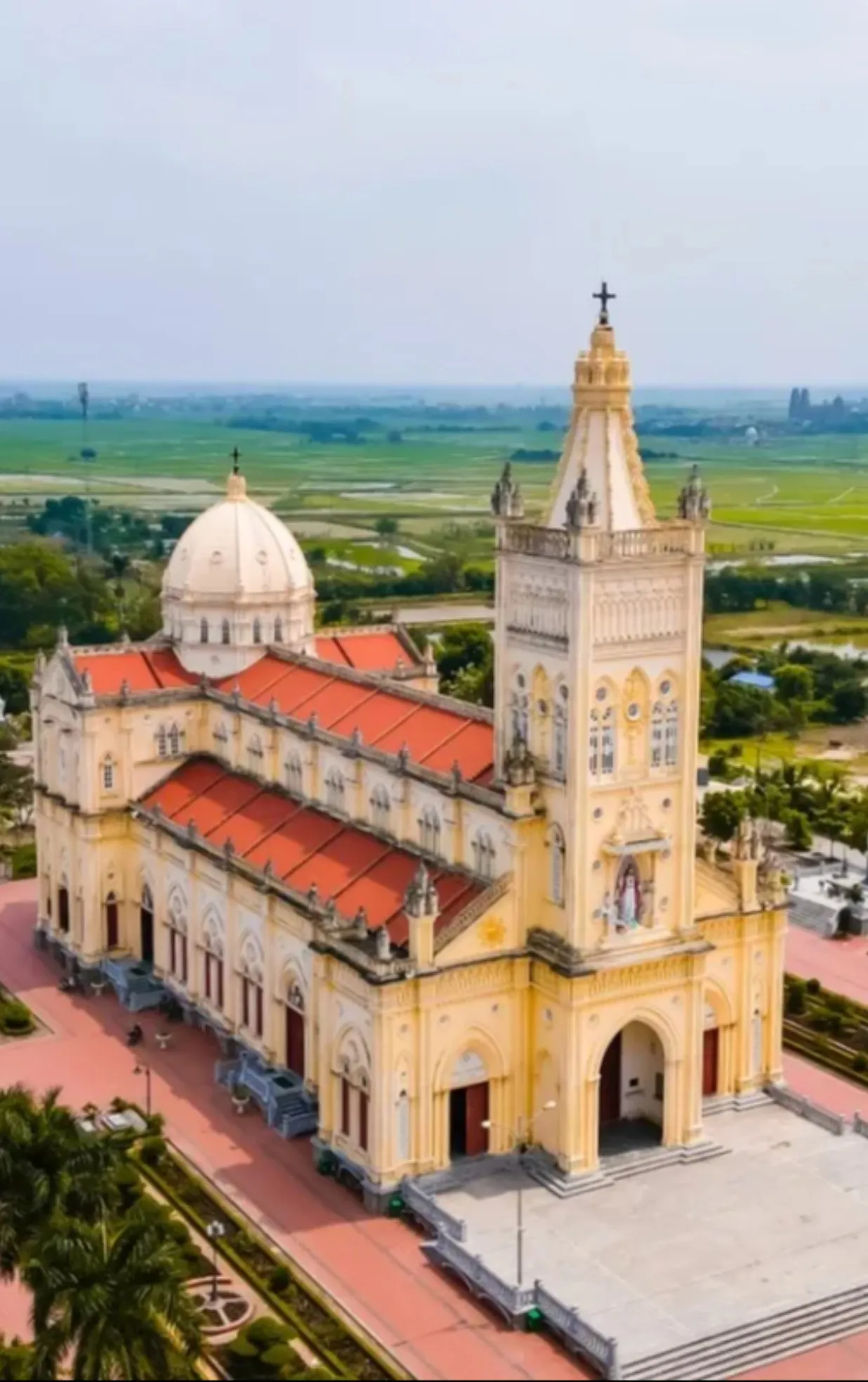 Đền Thánh Báo Đáp
