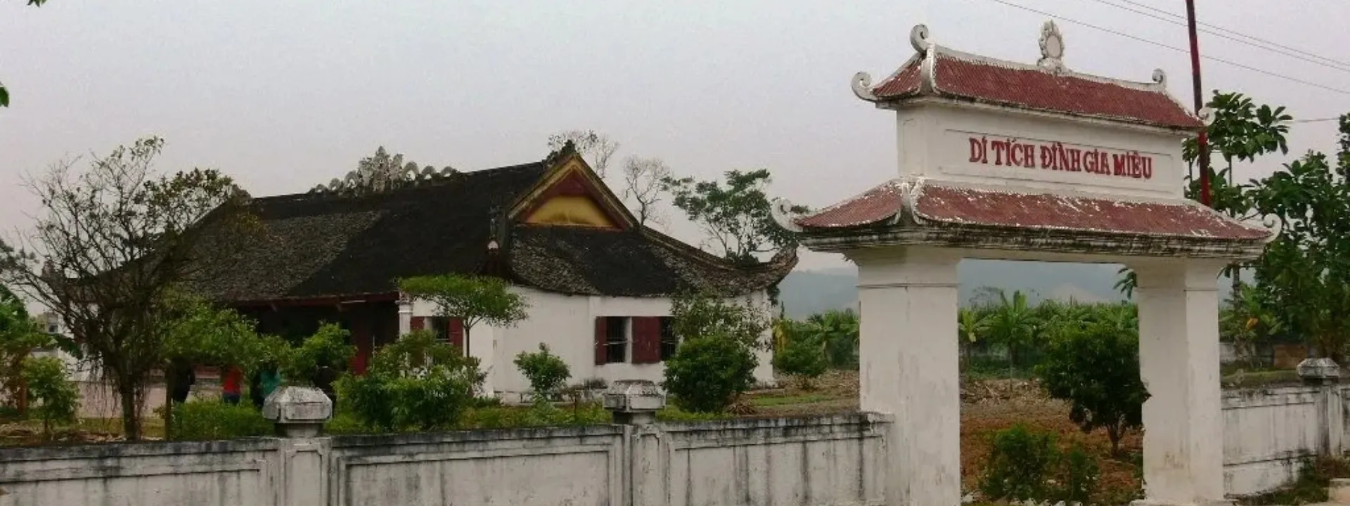 Khu lăng miếu Triệu Trường
