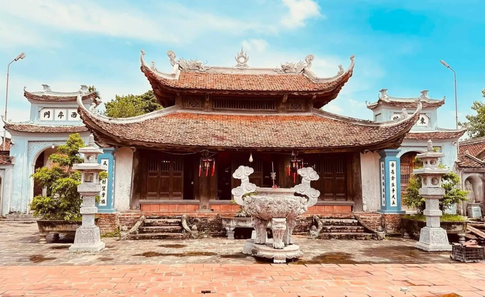 Tổng quan Đền Gin