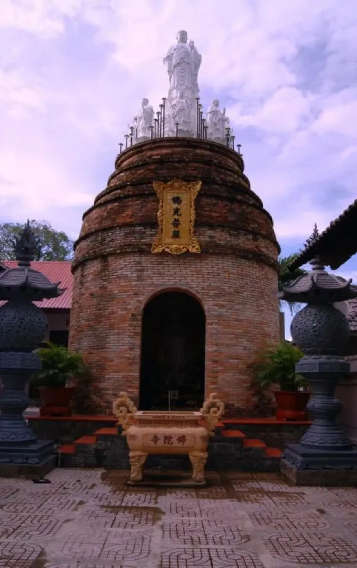 Chùa Lò Gạch