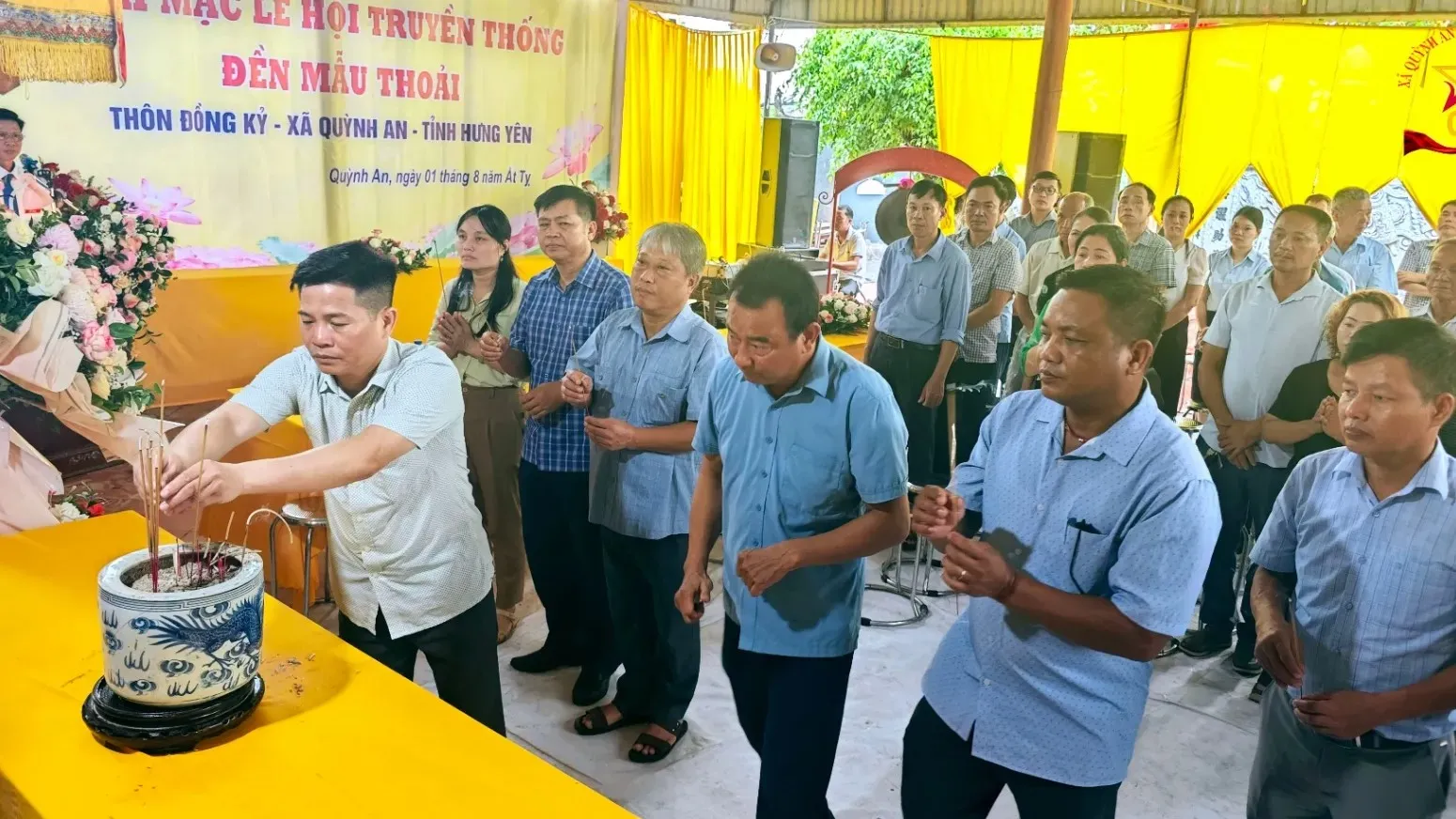 Hội đền Mẫu Thoải