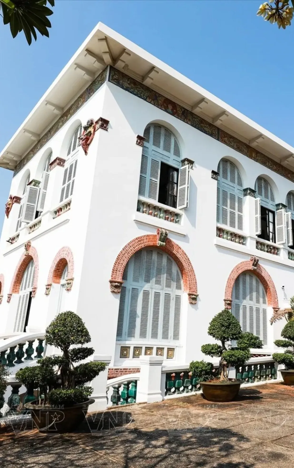 Bạch Dinh