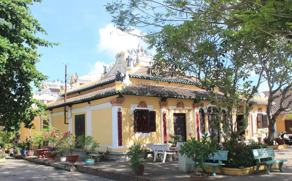 Đình Bình Thủy