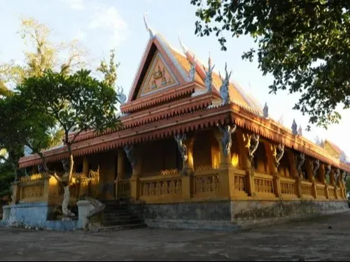 Chùa Láng Cát