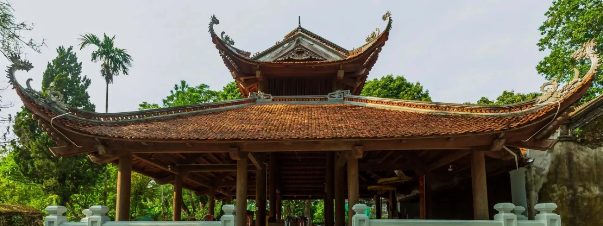Đền Đức Thánh Cả