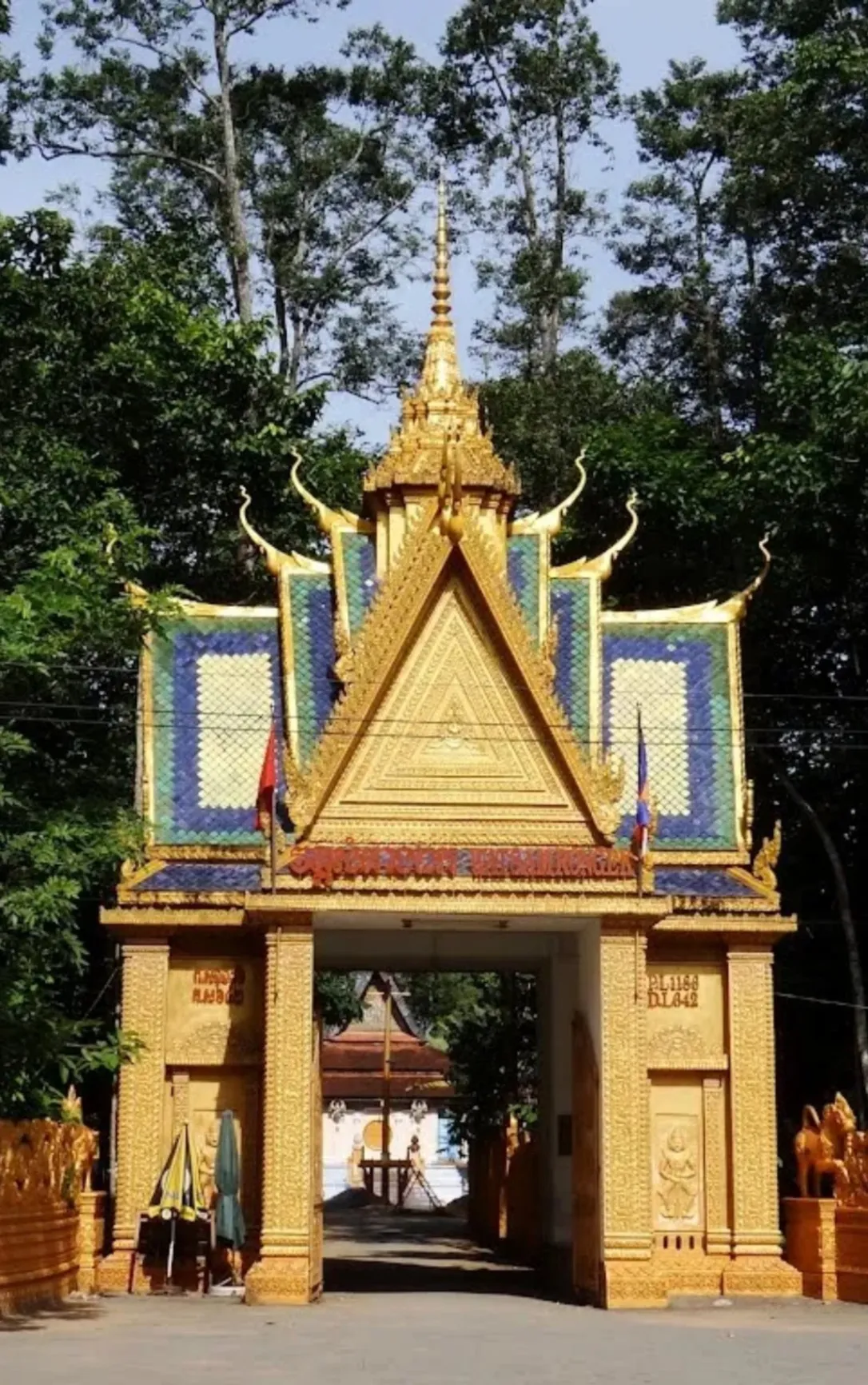 Chùa Sam Rông Ek