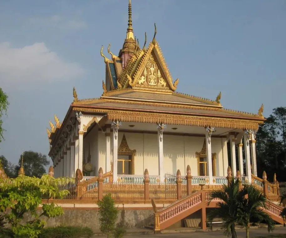 Chùa Ô Đùng ( Chùa Kompong Đung)