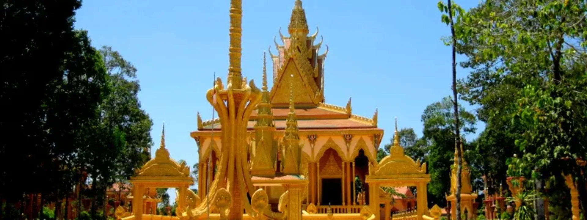 Chùa Vàm Ray