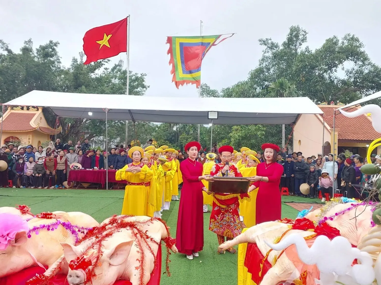 Lễ hội Đình Cả