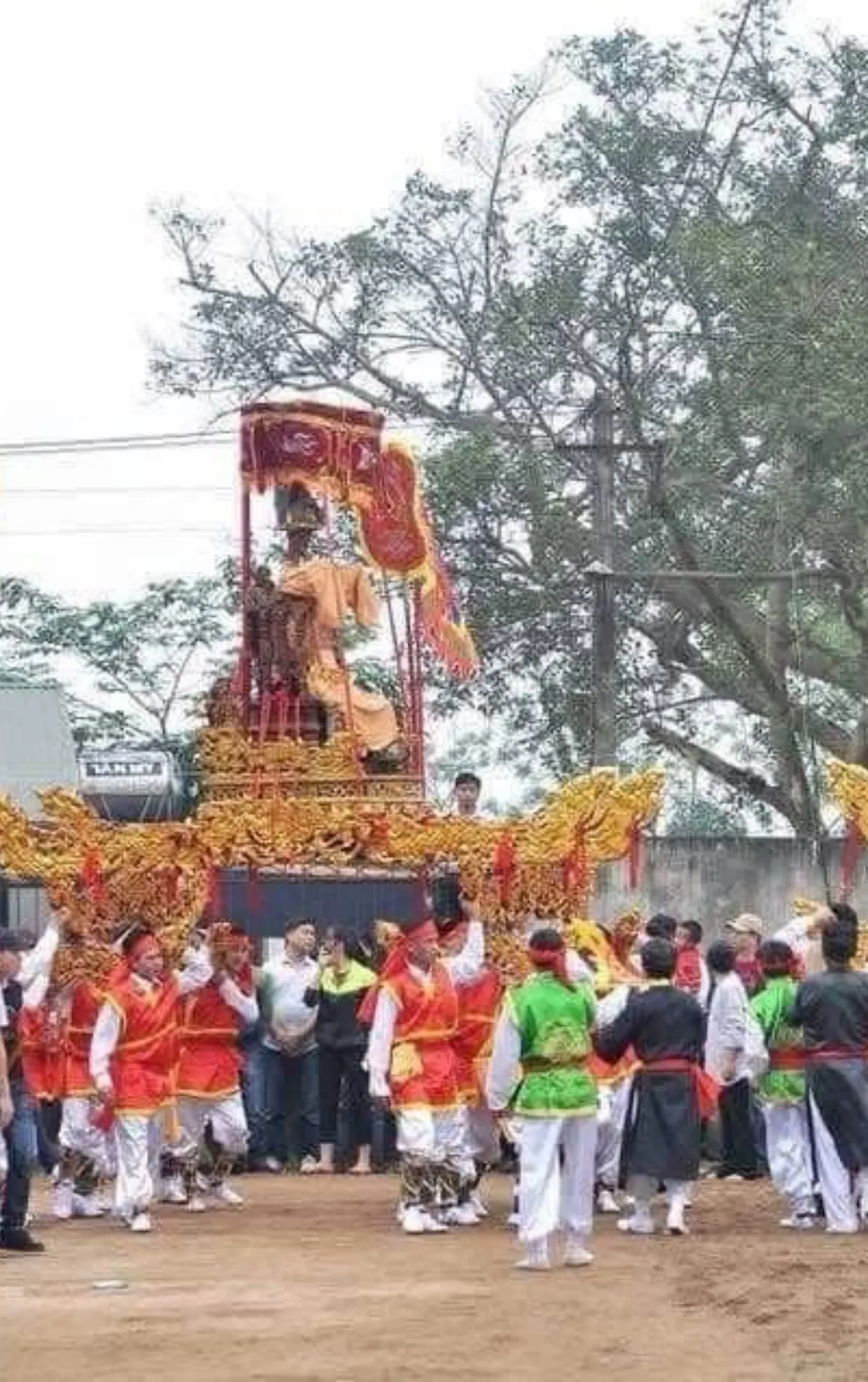 Hội làng Nội An