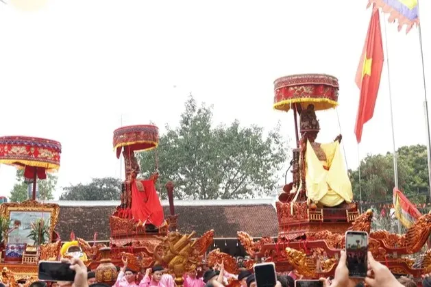 Hội đình làng Chúc Sơn