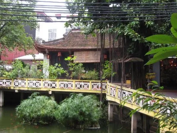 Tổng quan Đền Vườn