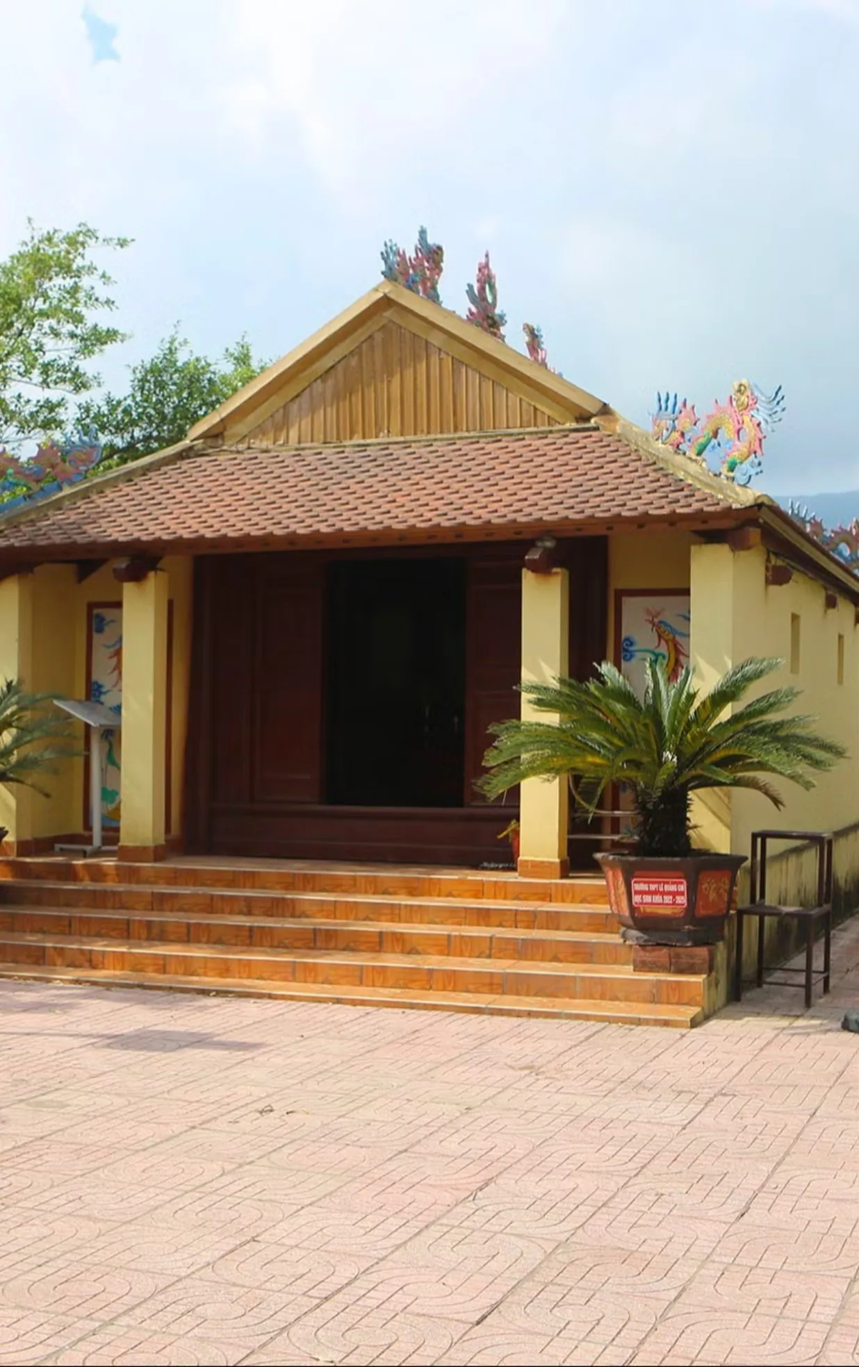 Đền Thờ Lê Quảng Chí – Lê Quảng Ý