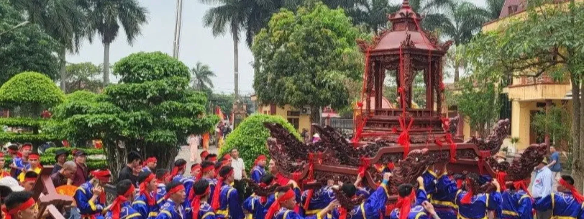 Hội đình - đền Bổng Điền