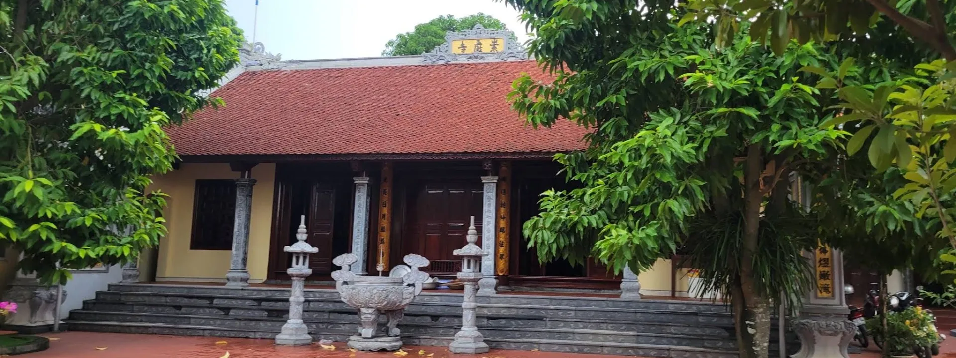 Đình Phương Mạc