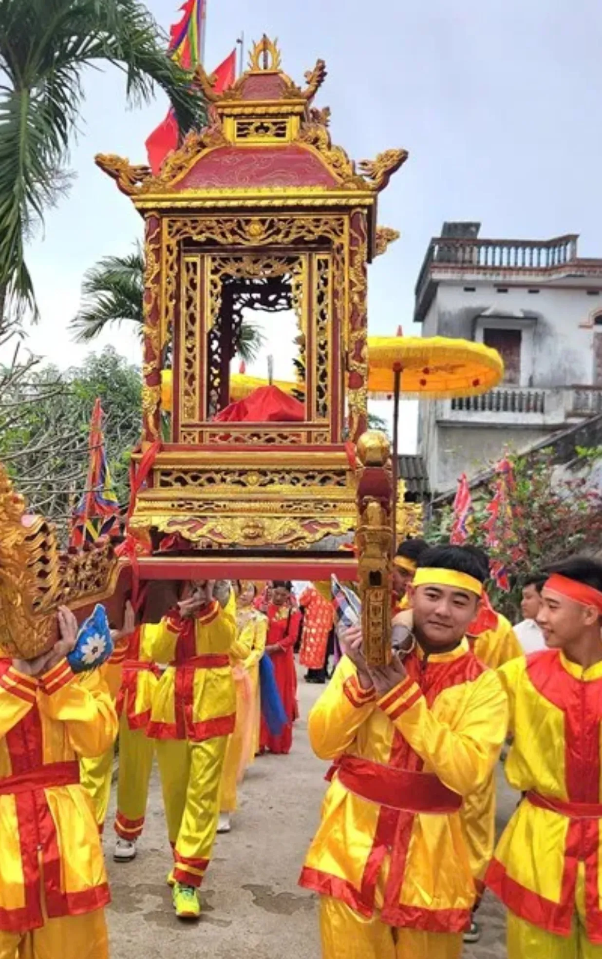 Lễ hội Kỳ phúc Nghè Cẩm Hoàng