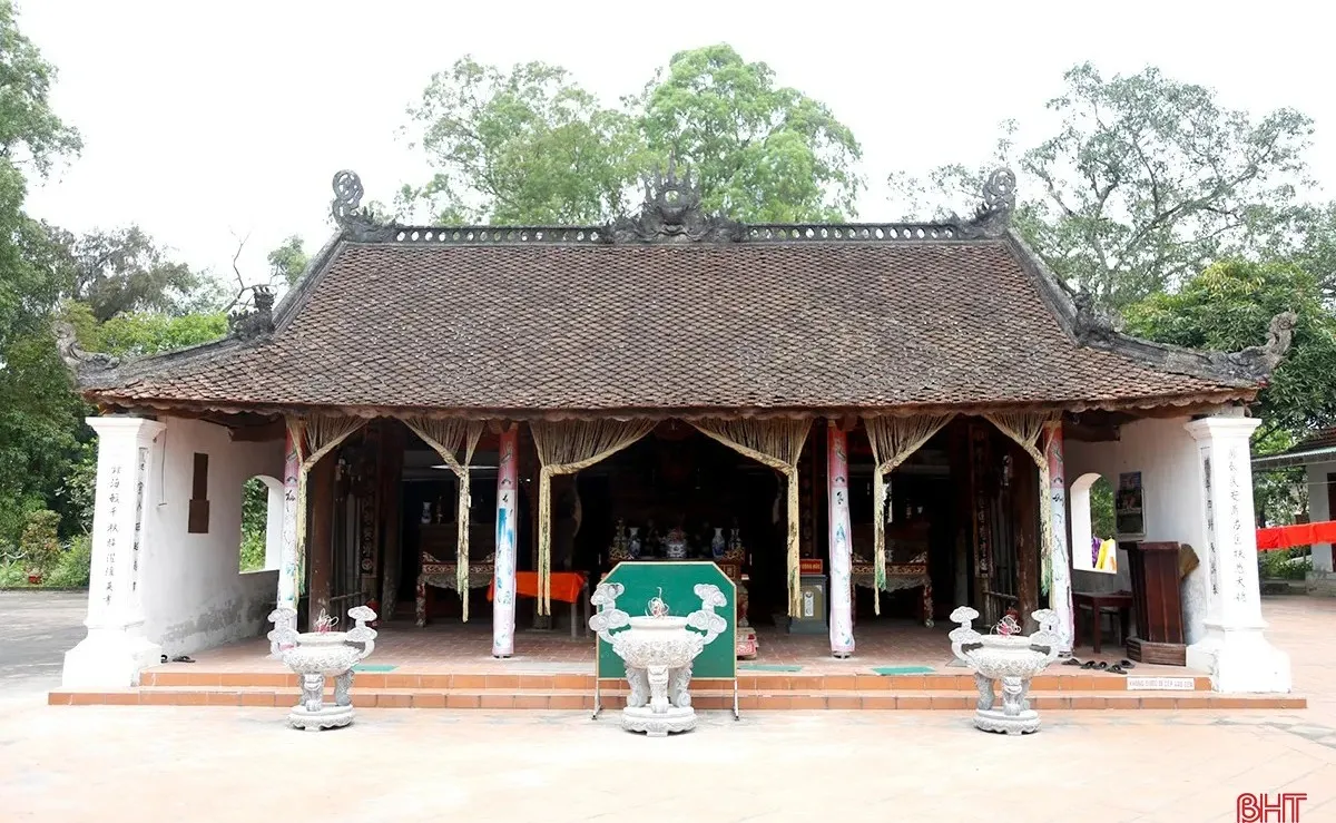 Đền Thái Yên