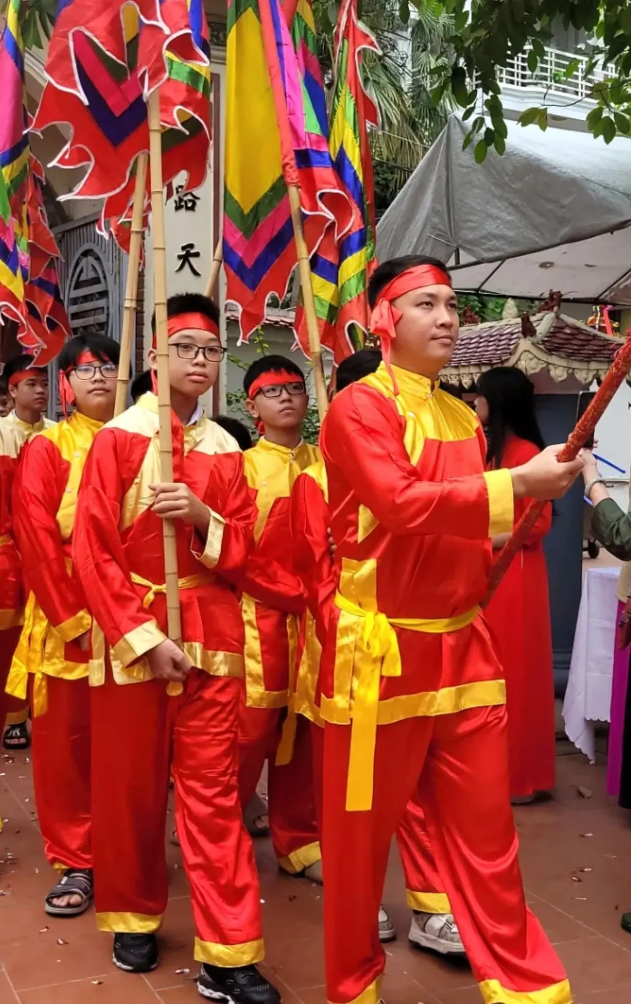 Lễ hội lăng miếu Đôn Nghĩa