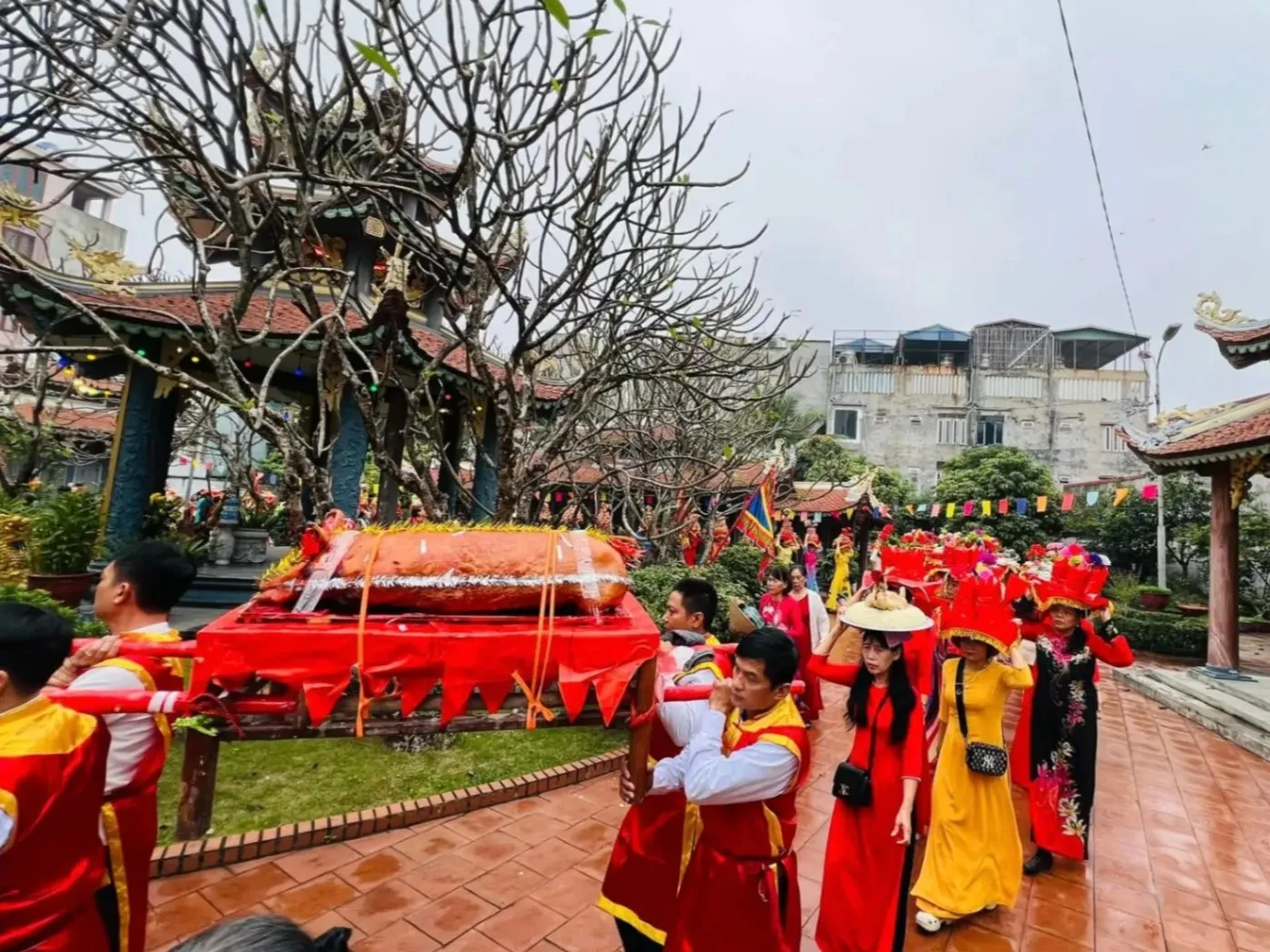 Lễ hội lăng miếu Đôn Nghĩa