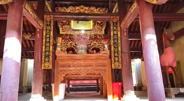 Tổng quan Đền Cả Tổng Du Đồng