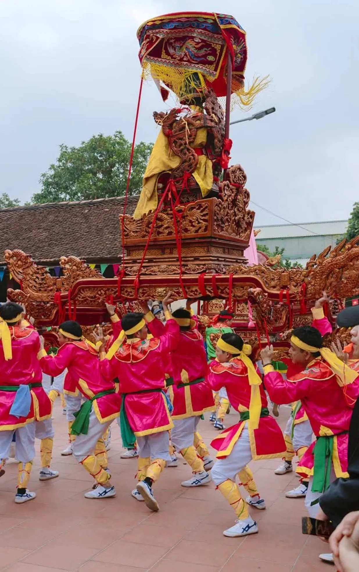 Hội làng Đại Phẩm