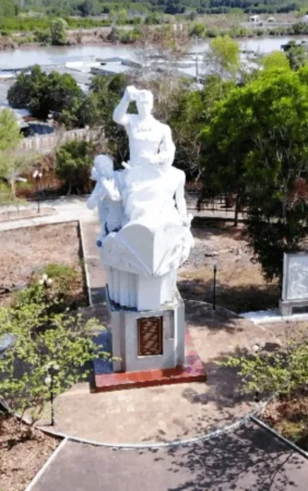 Bến Vàm Lũng (đường Hồ Chí Minh Trên Biển)