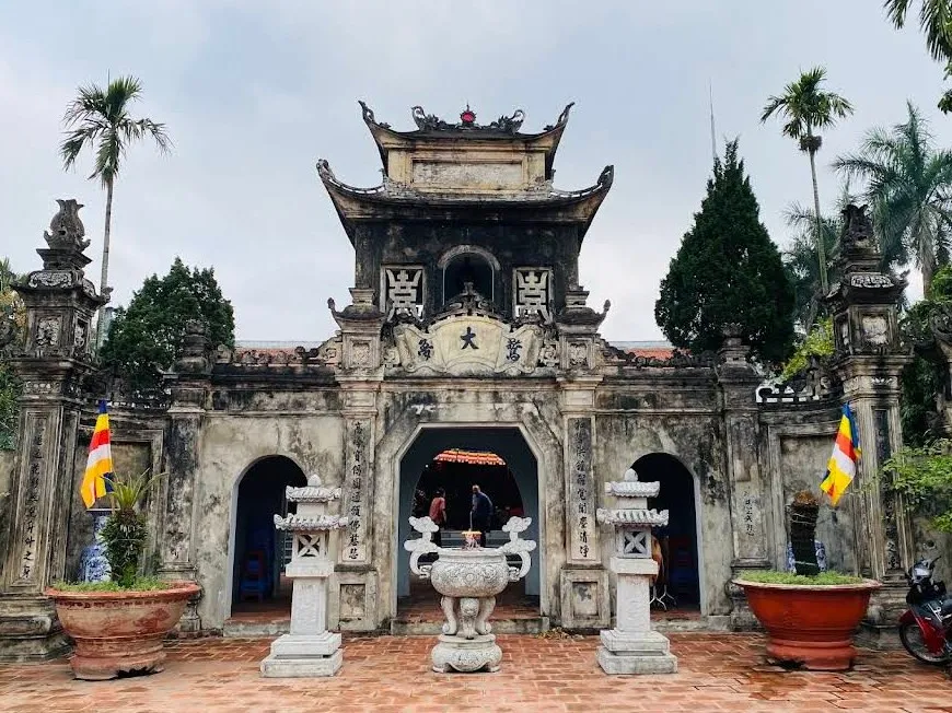 Chùa Sùng Phúc (Thổ Khối)