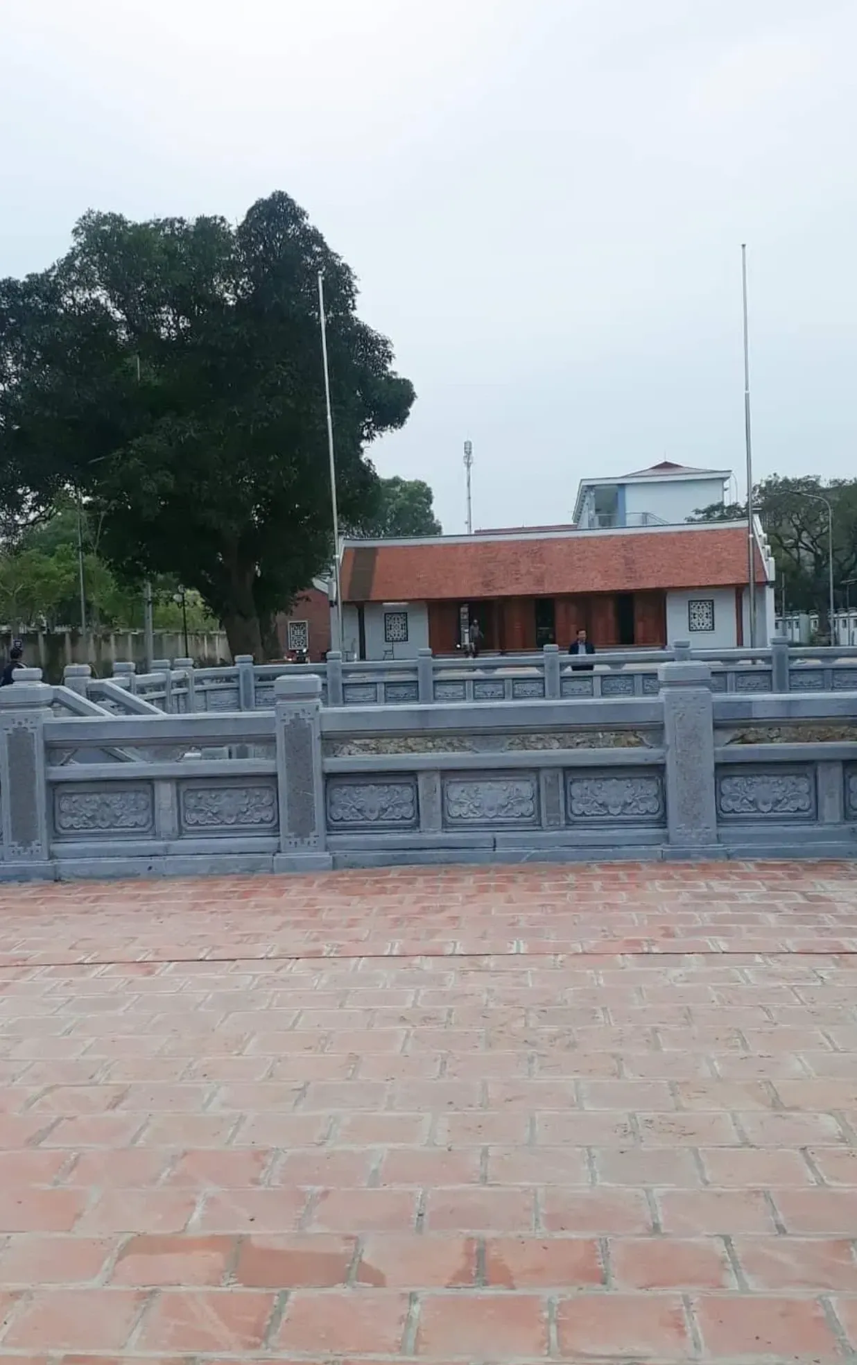 Đền Đông Cao