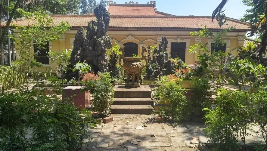 Đình Long Thanh (long Thanh Miếu Vũ)