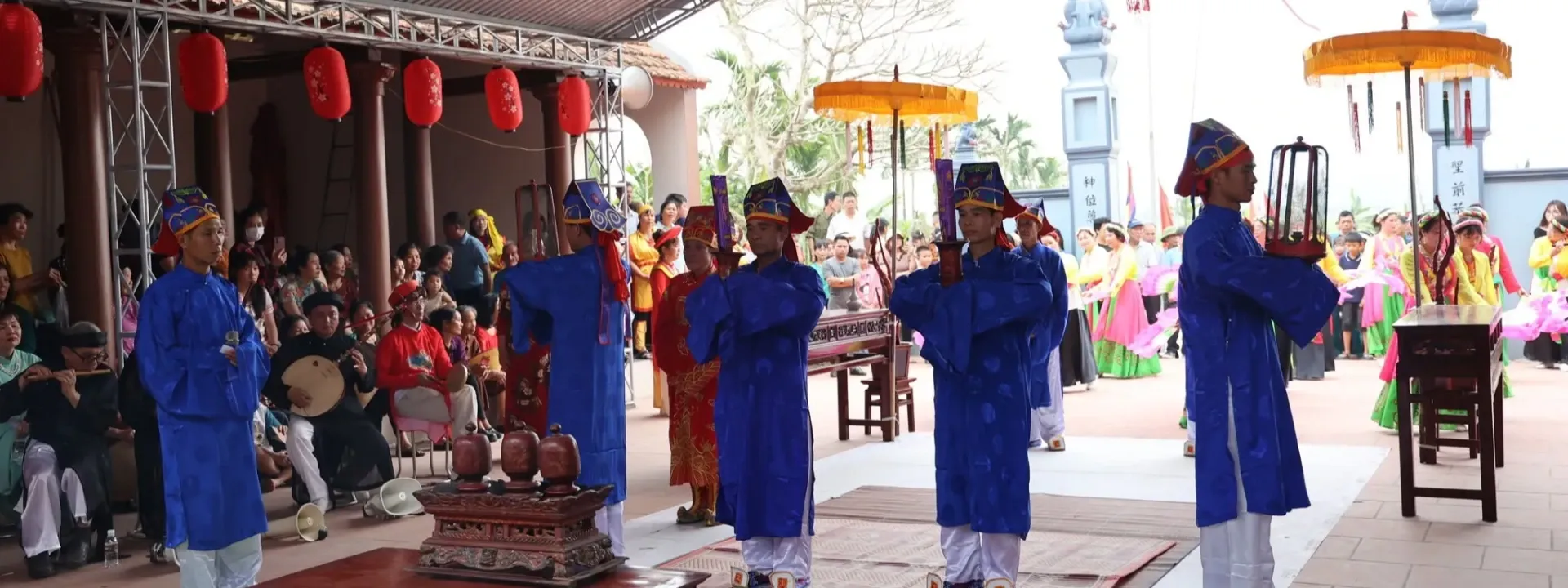 Lễ hội đình Gia Dụ