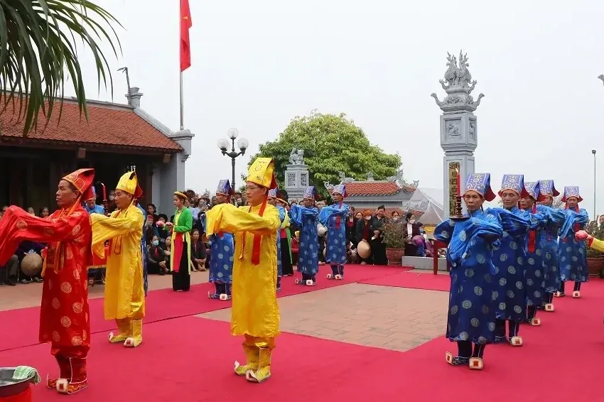 Lễ hội đền Quốc Tế