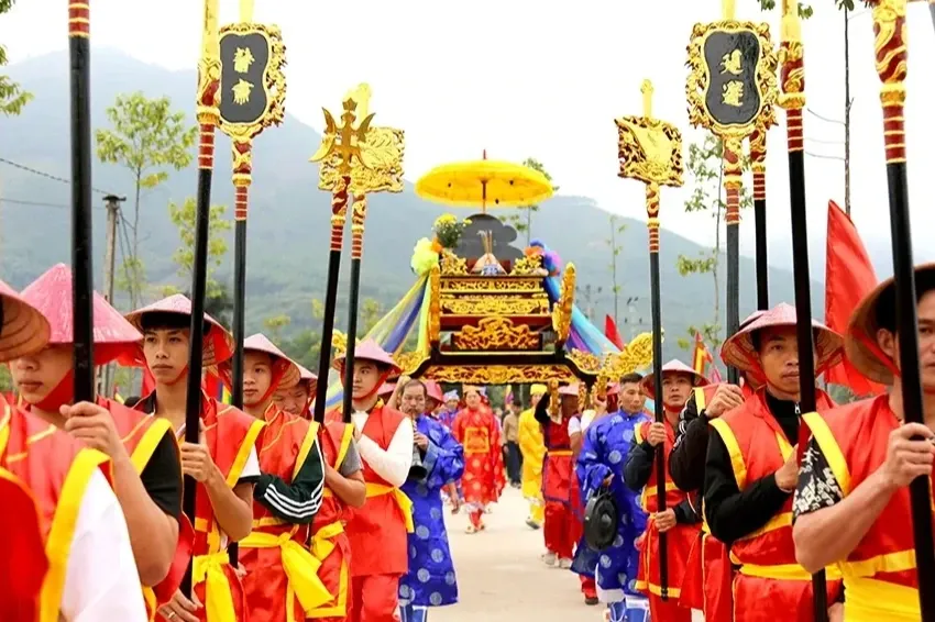 Lễ hội đình Phục Cổ
