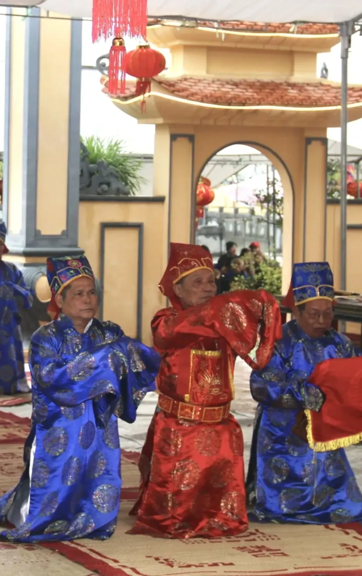 Lễ hội đền Xa Lộc