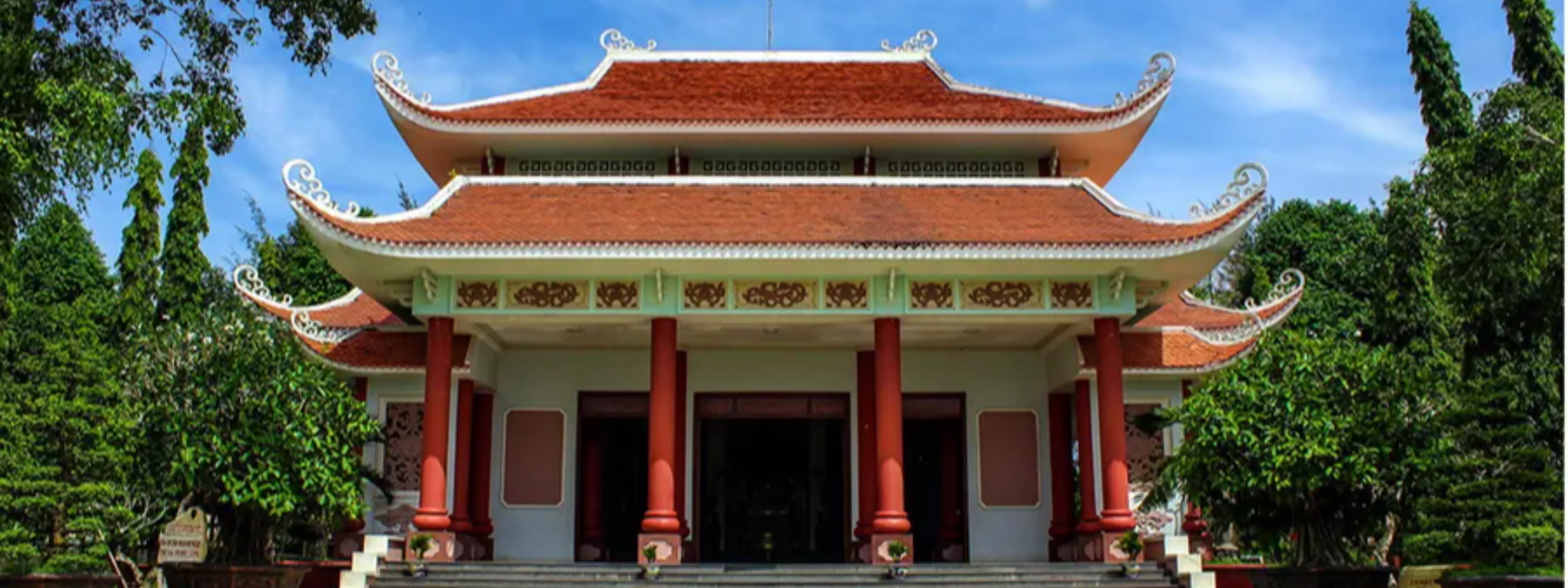 Khu Tưởng Niệm Nữ Tướng Nguyễn Thị Định