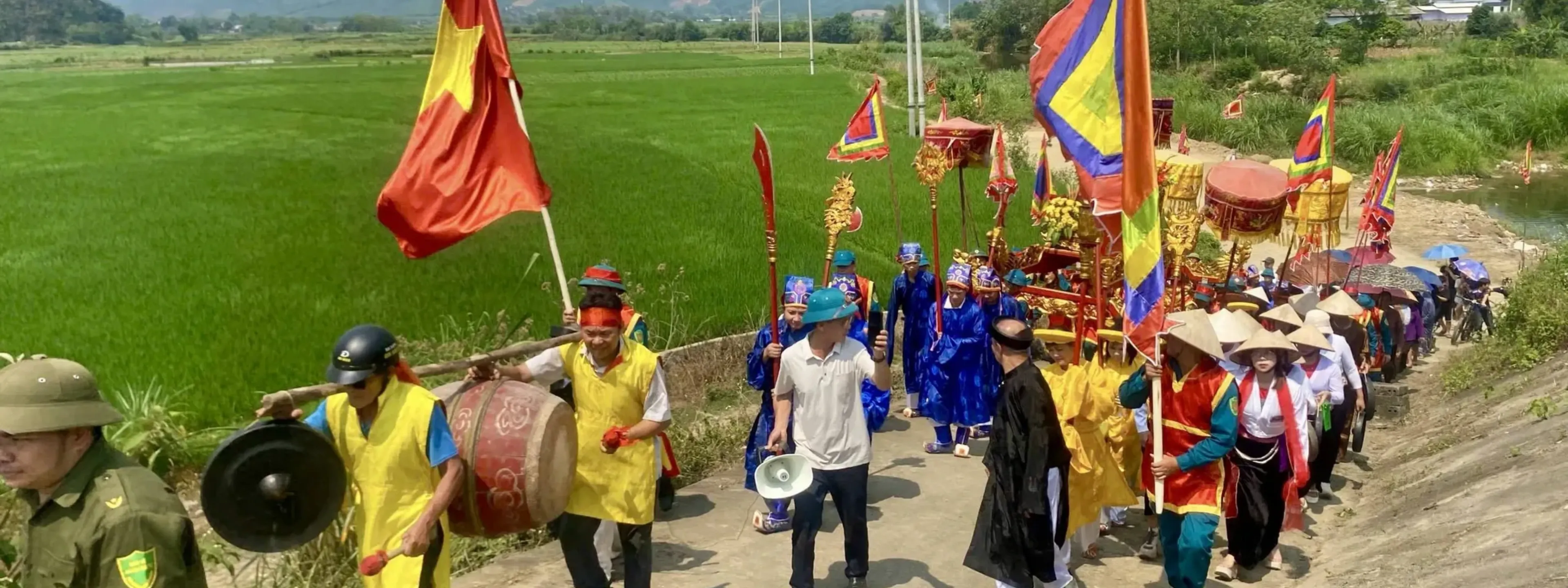 Lễ hội đình Vỏ Trong